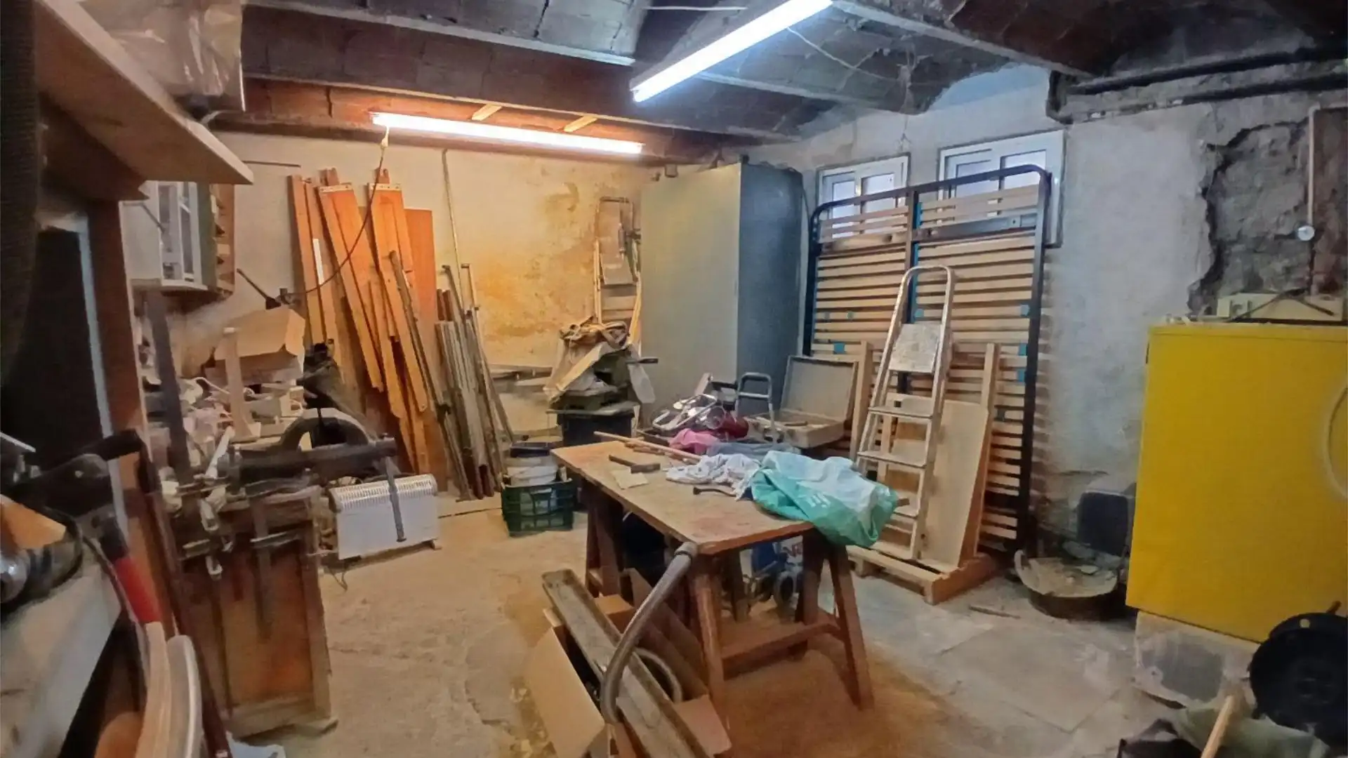 Casa adosada en  Carrer d'Ausona 68 - Foto 3