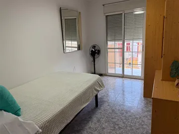 Piso en  Carrer d'Antoni Joan 4 - Foto 5