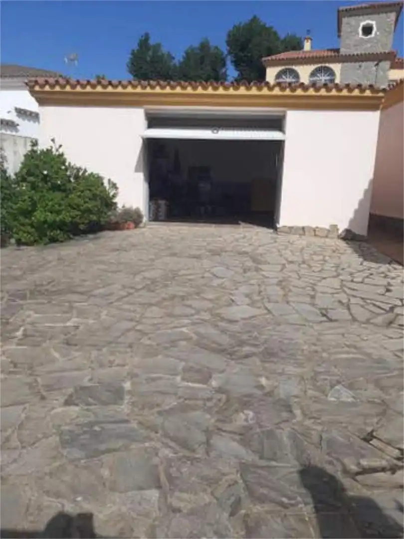 Casa adosada en Las Presas - Foto 3