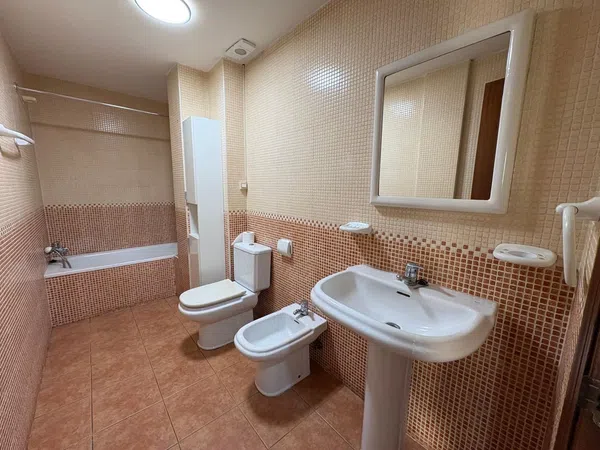 Piso en Calle Río Padrón, 28, Los Rios - CARE - Foto 4