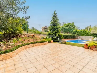 Chalet en Sant Cugat del Vallès - Foto 4