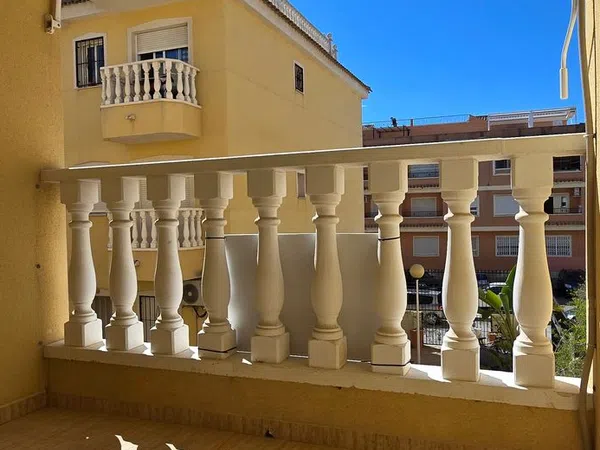 Piso en Avenida Reina Sofia, 4 - Foto 6