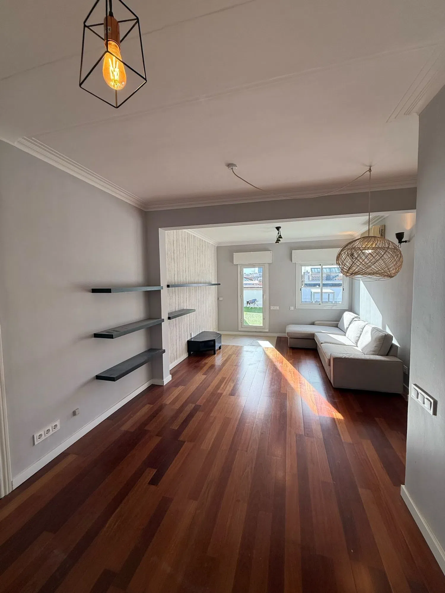 Ático en calle de Viladomat, 226 - Foto 3