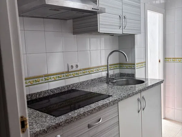 Piso en Calle Santo Ángel, 4, Parque de los Principes - Calle Niebla - Foto 8
