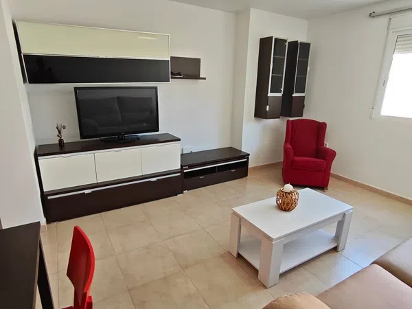 Piso en calle Profesor Joaquín Hellín López, 7 - Foto 1