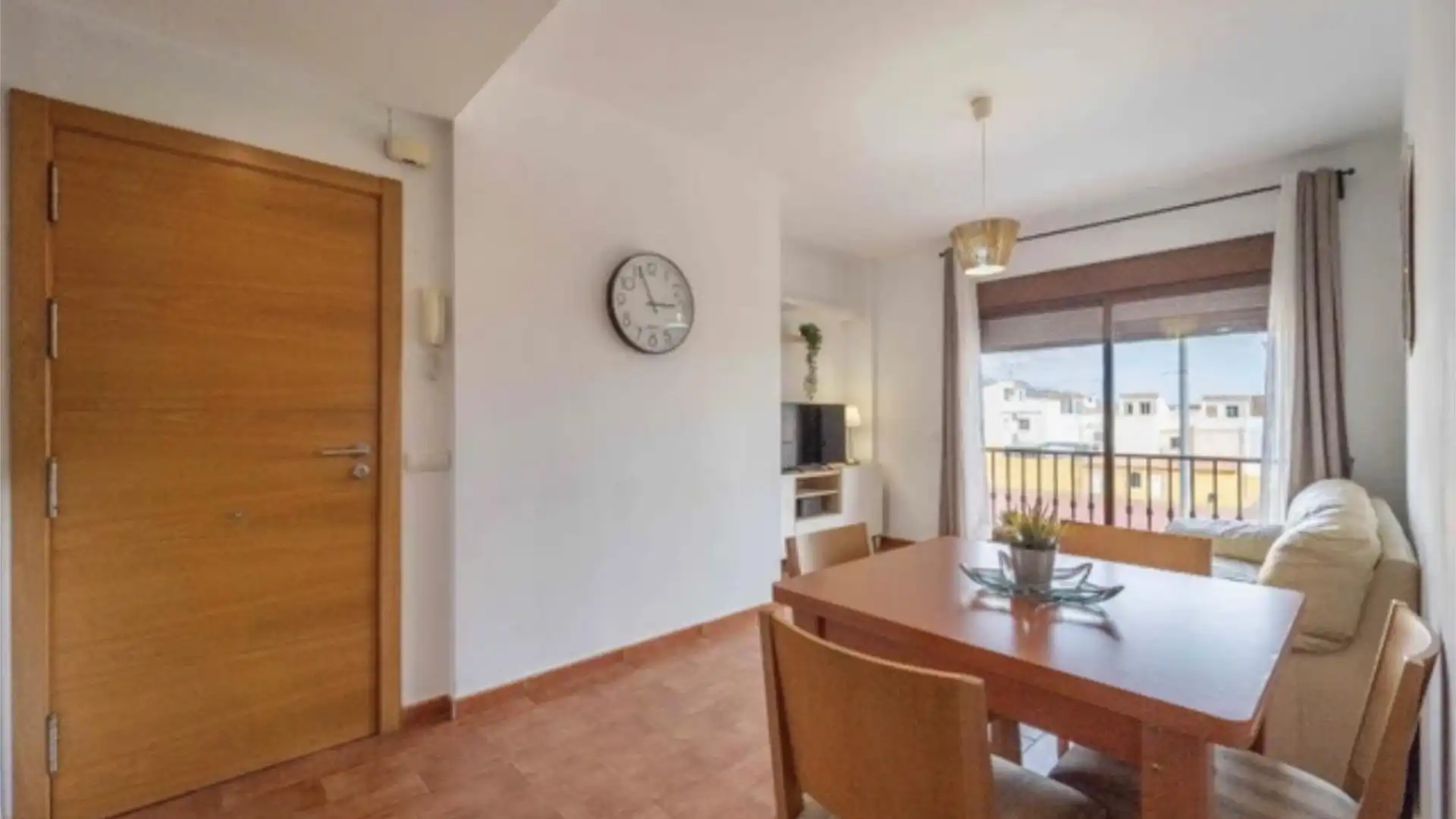 Piso en  Calle Hermanos Cortés 9 - Foto 4