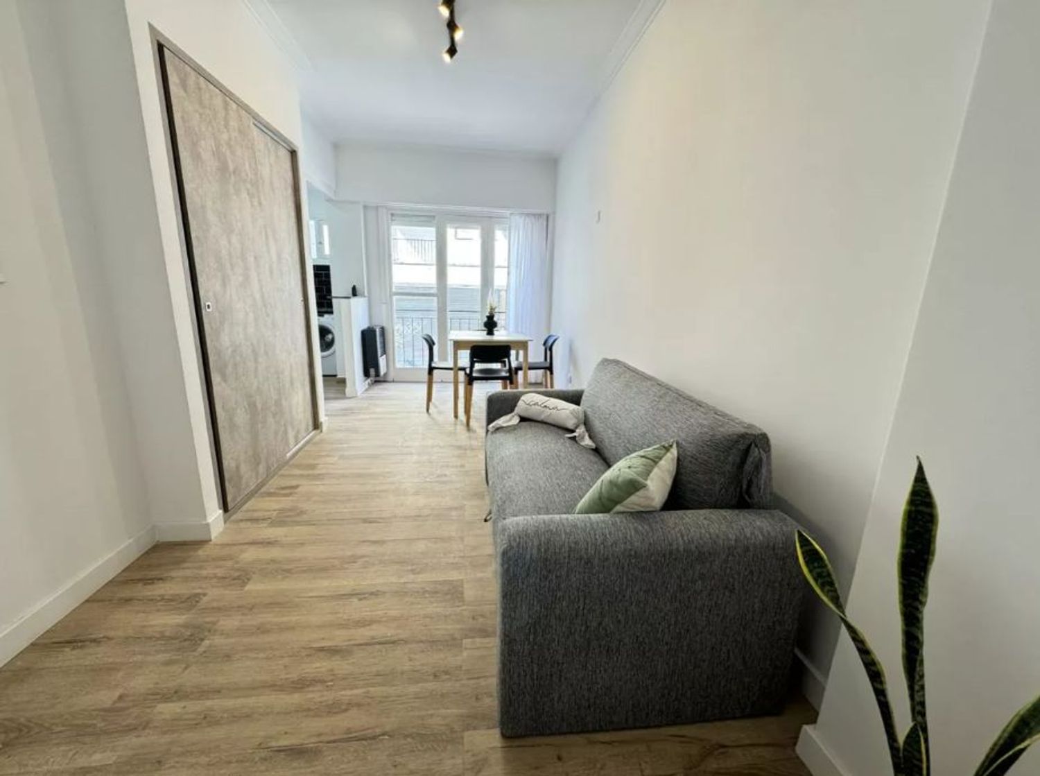 Piso en calle del Zinc, 15 numero