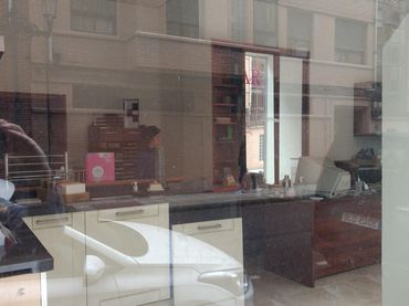 Local comercial en Oviedo - Foto 1