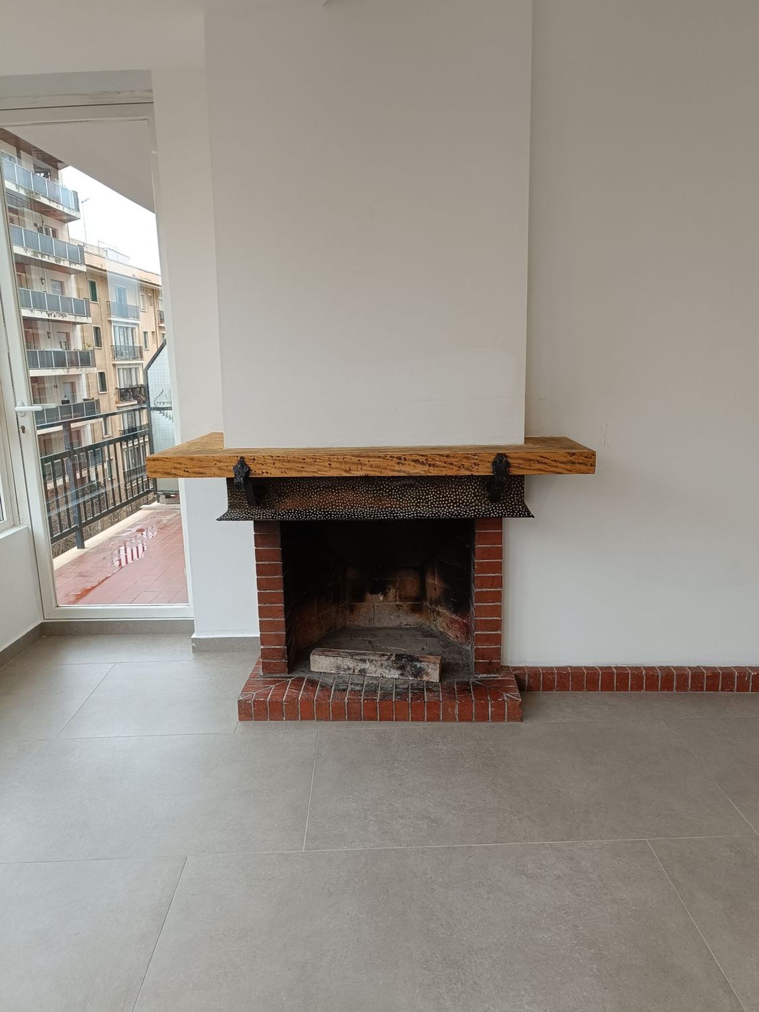 Piso en calle d'Ausiàs March, 34 - Foto 2