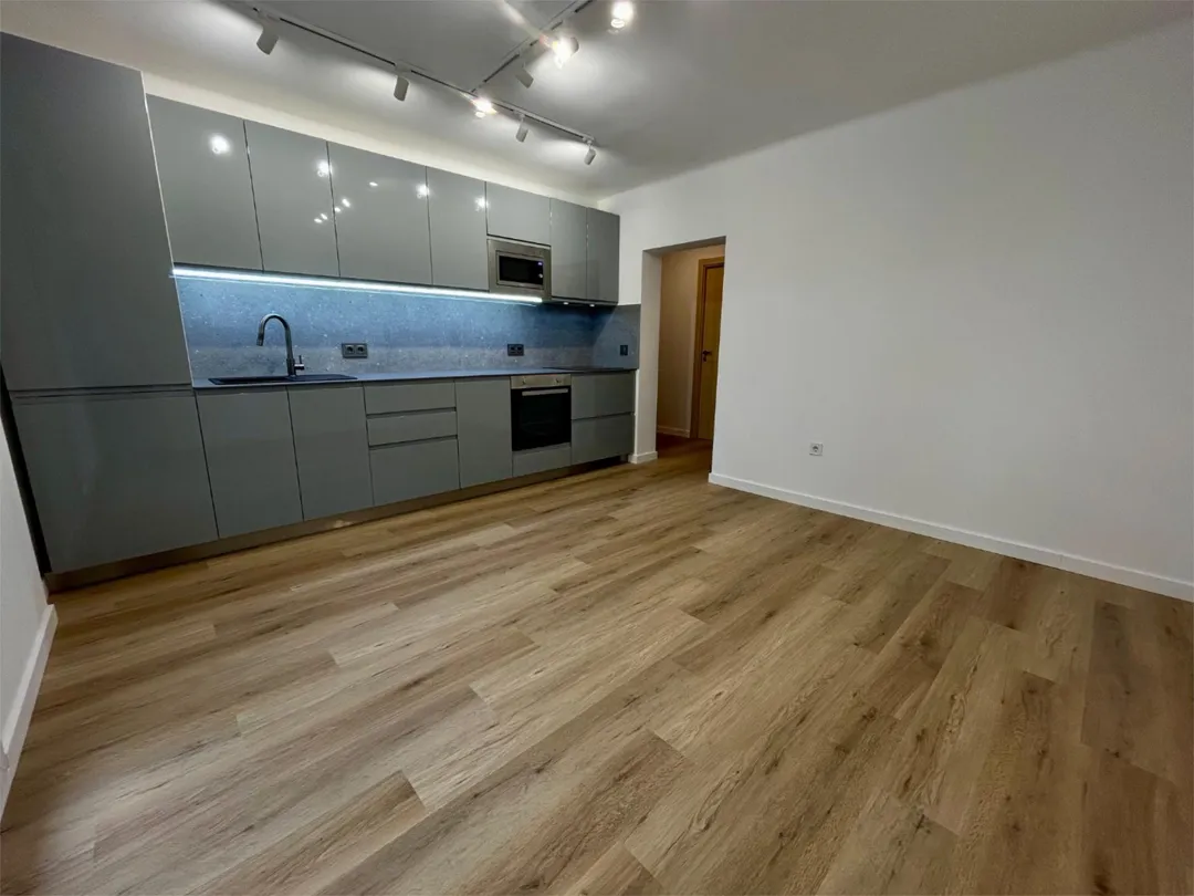 Piso en  Carrer Navarregui 1 - Foto 2