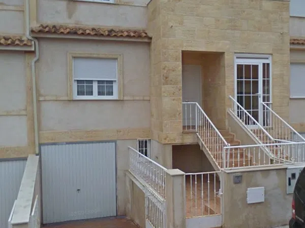 Chalet adosado en Calle Río Jabalón, 11 - Foto 1