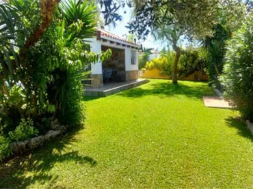 Casa adosada en Chalet la huerta con piscina - Foto 3