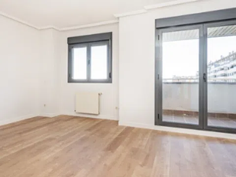 Piso en travesía Fuente Cisneros, 74 - Foto 1