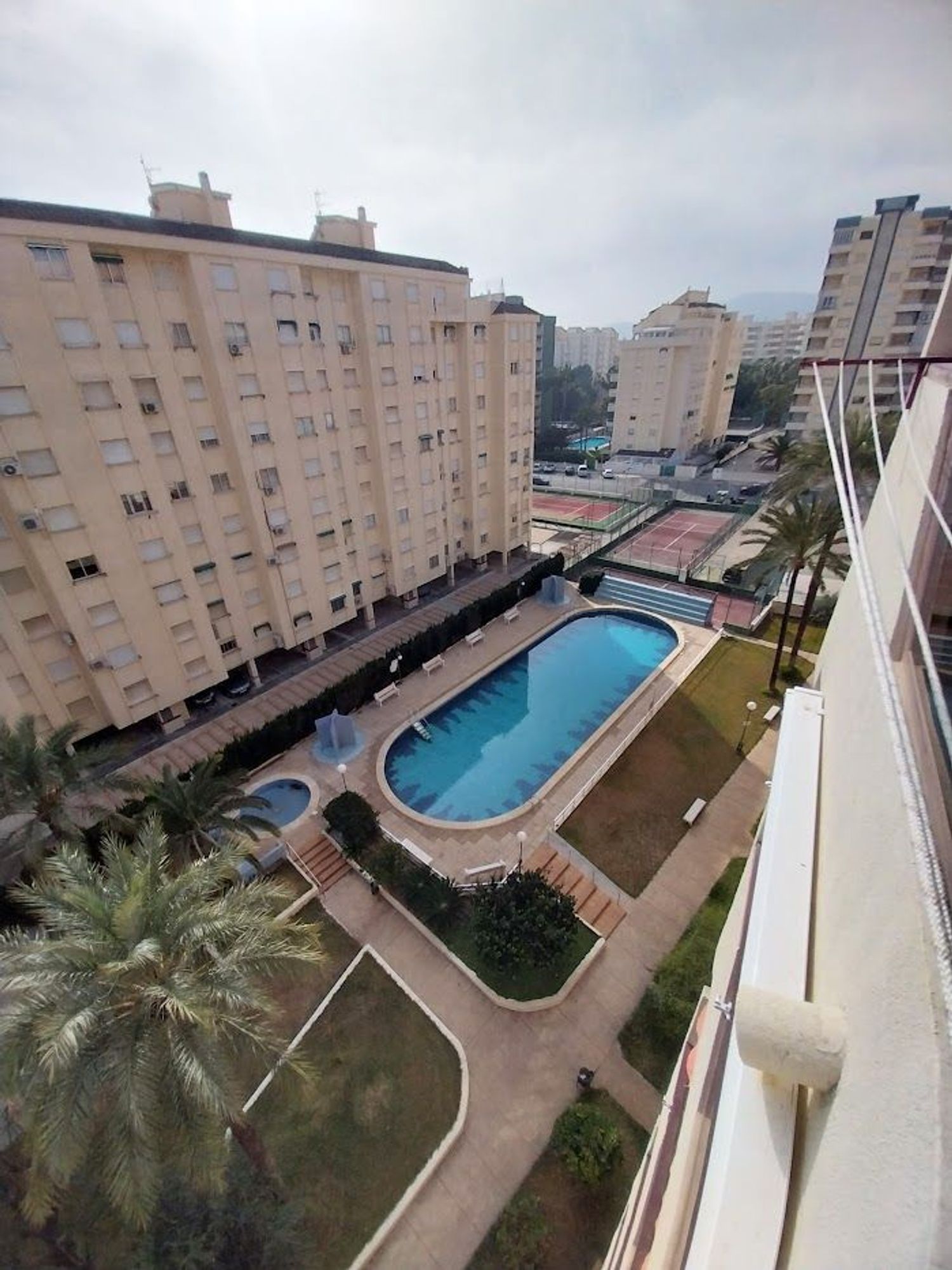 Piso en Calle Tavernes de la Valldigna, 5, Park nord - Casona, Park nord - Casona - Foto 4