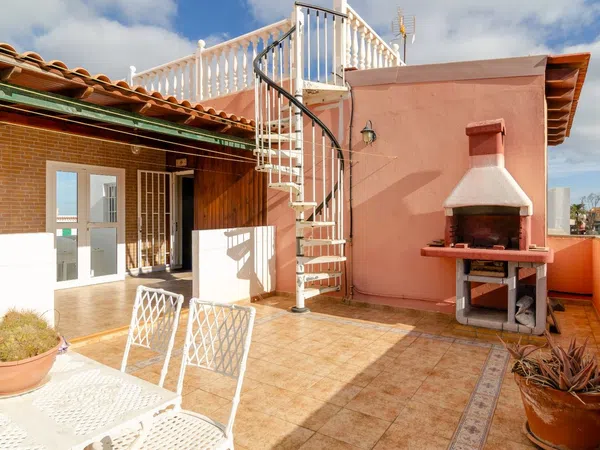 Chalet adosado en Barrio Escaleritas - La Feria - Foto 23