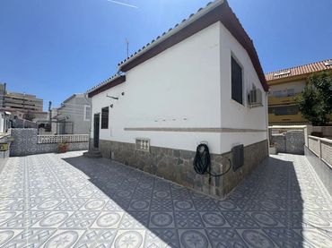 Chalet en  Carrer de Màlaga 22 - Foto 8