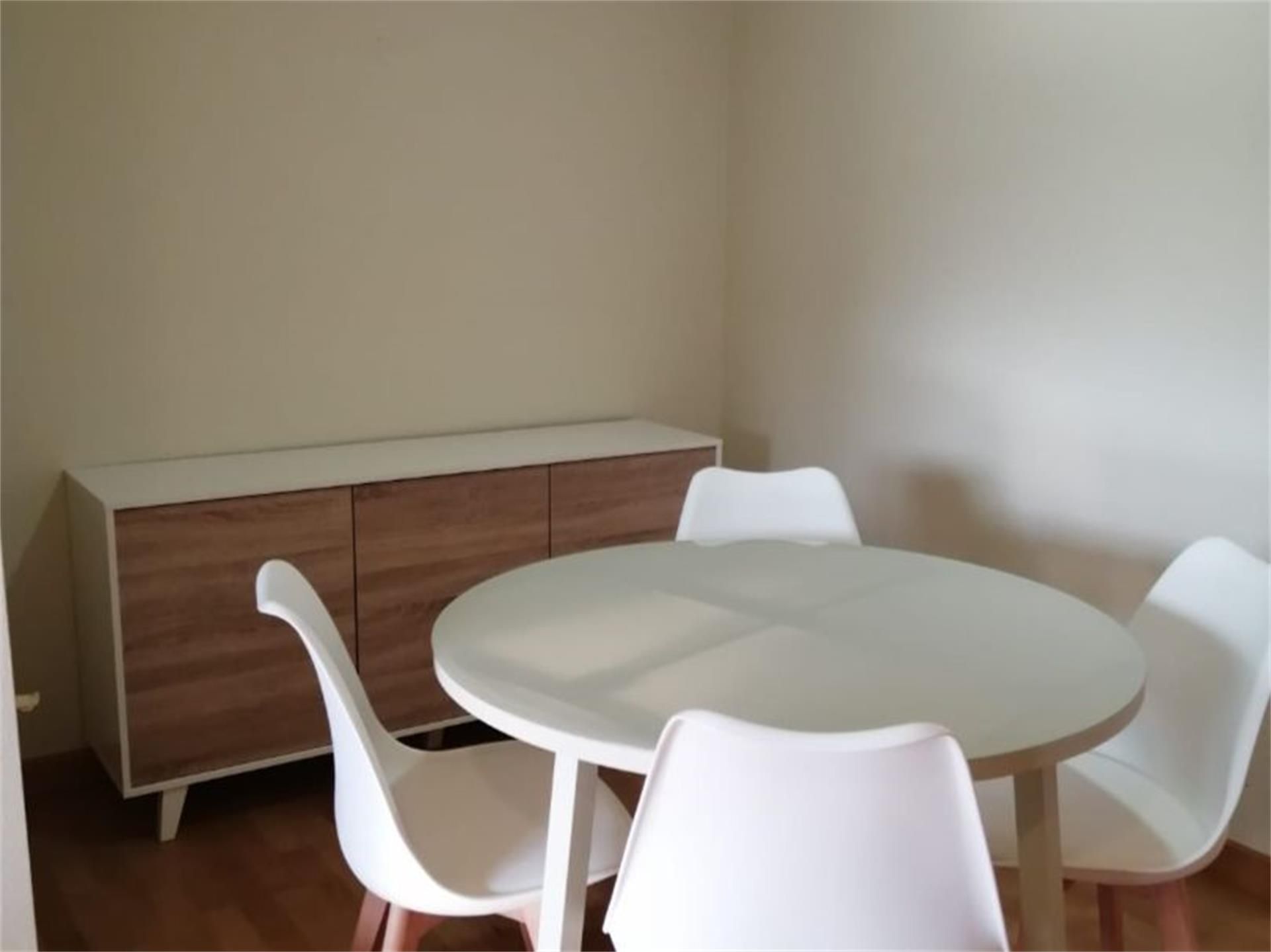 Piso en  Avenida Don Juan de Borbón 53 - Foto 3