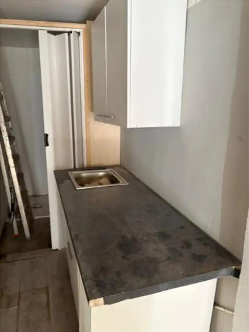 Local comercial en Bellvitge - Foto 4