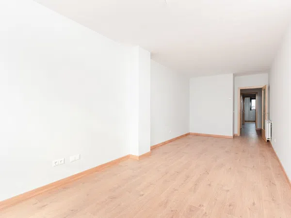 Piso en avenida Joan Miró - Foto 3