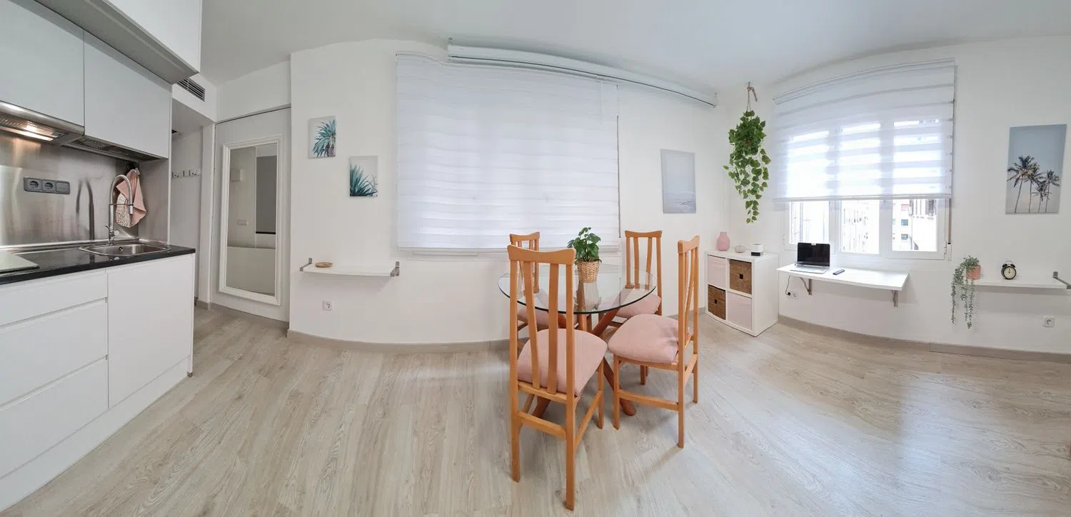 Estudio en plaza de los Mostenses, 11 - Foto 2