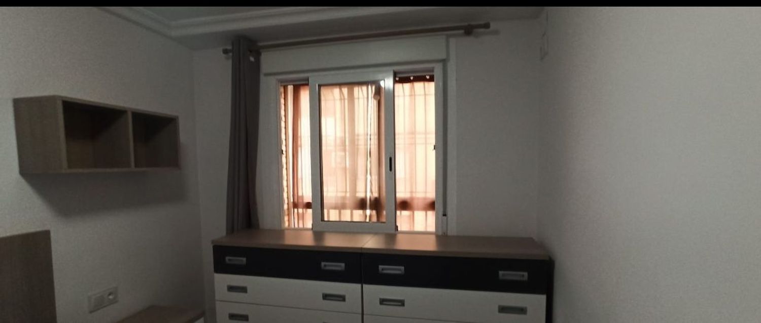 Piso en calle Azahar, 111 - Foto 2