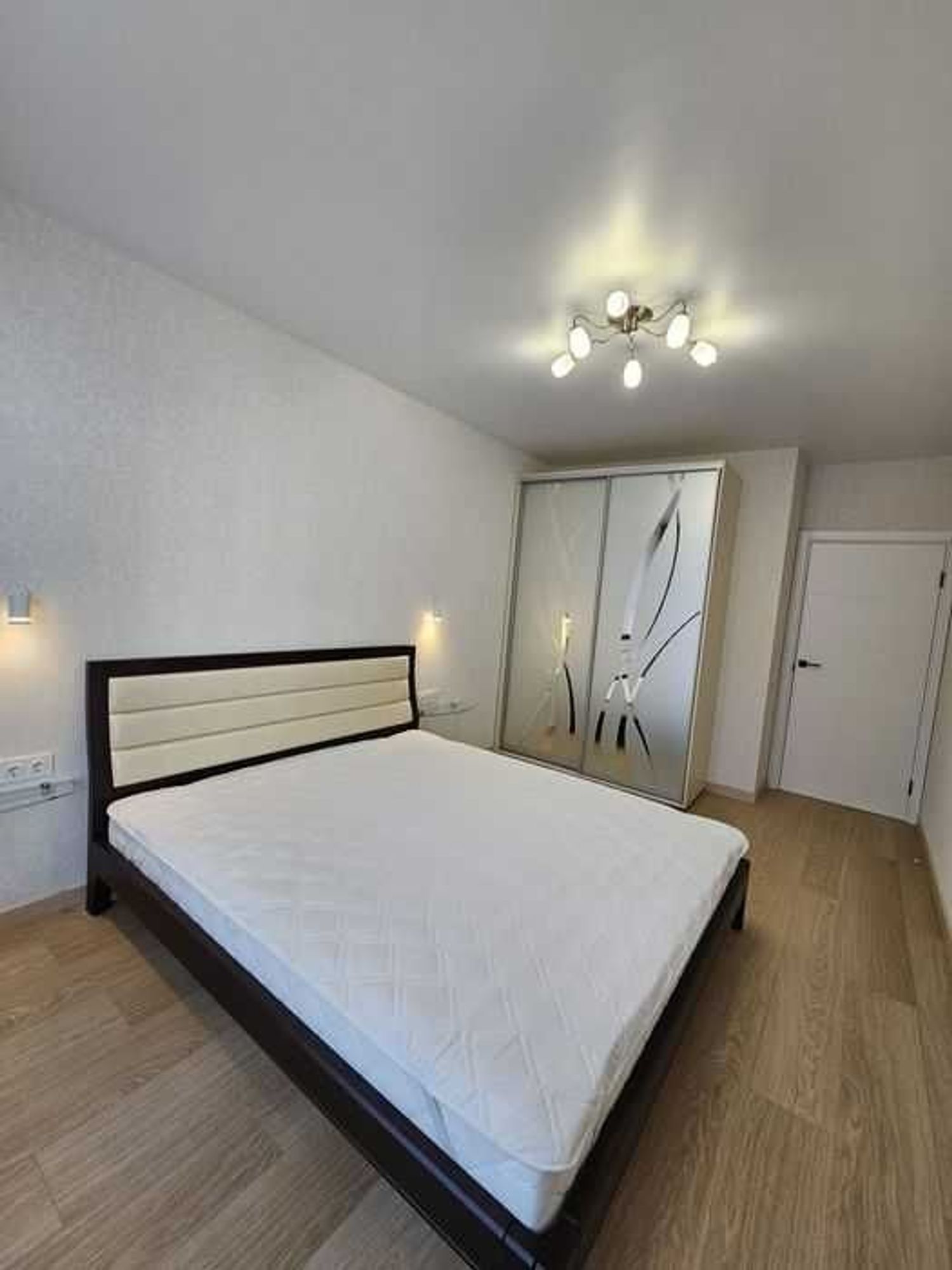 Piso en calle la Regente, 4 - Foto 4