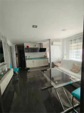 Piso en Las Delicias - Foto 1