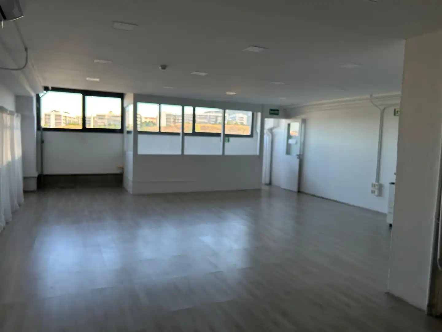 Nave Industrial en Esplugues de Llobregat - Foto 42