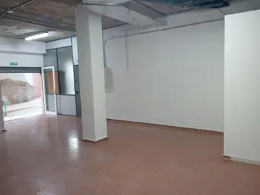 Local comercial en  Calle Guijarros 2 - Foto 3