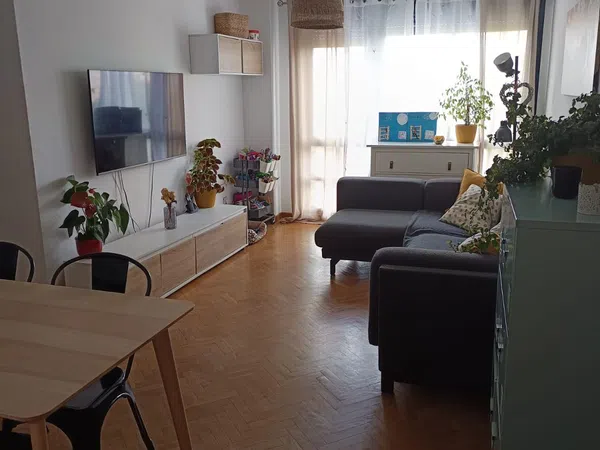 Piso en calle Carballino, 29