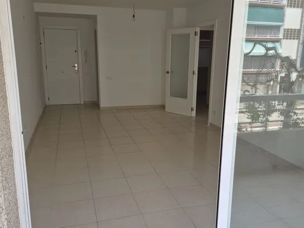 Piso en Avenida de Francesc Macià, 129, Sant Joan - L'Aiguacuit, Sant Joan - L'Aiguacuit - Foto 4