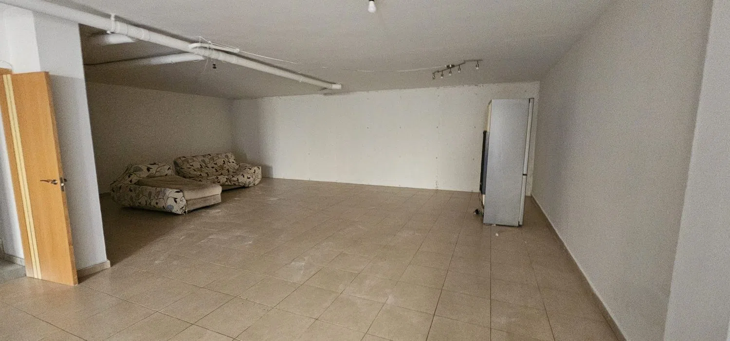 Chalet adosado en calle de Biel, 55 - Foto 3