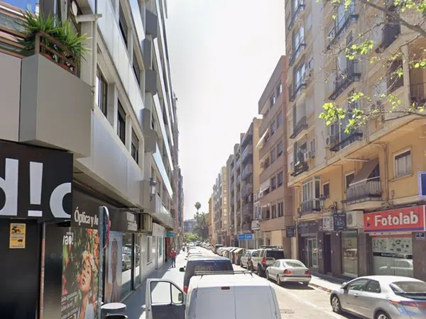 Piso en Barrio Exposició - Foto 2