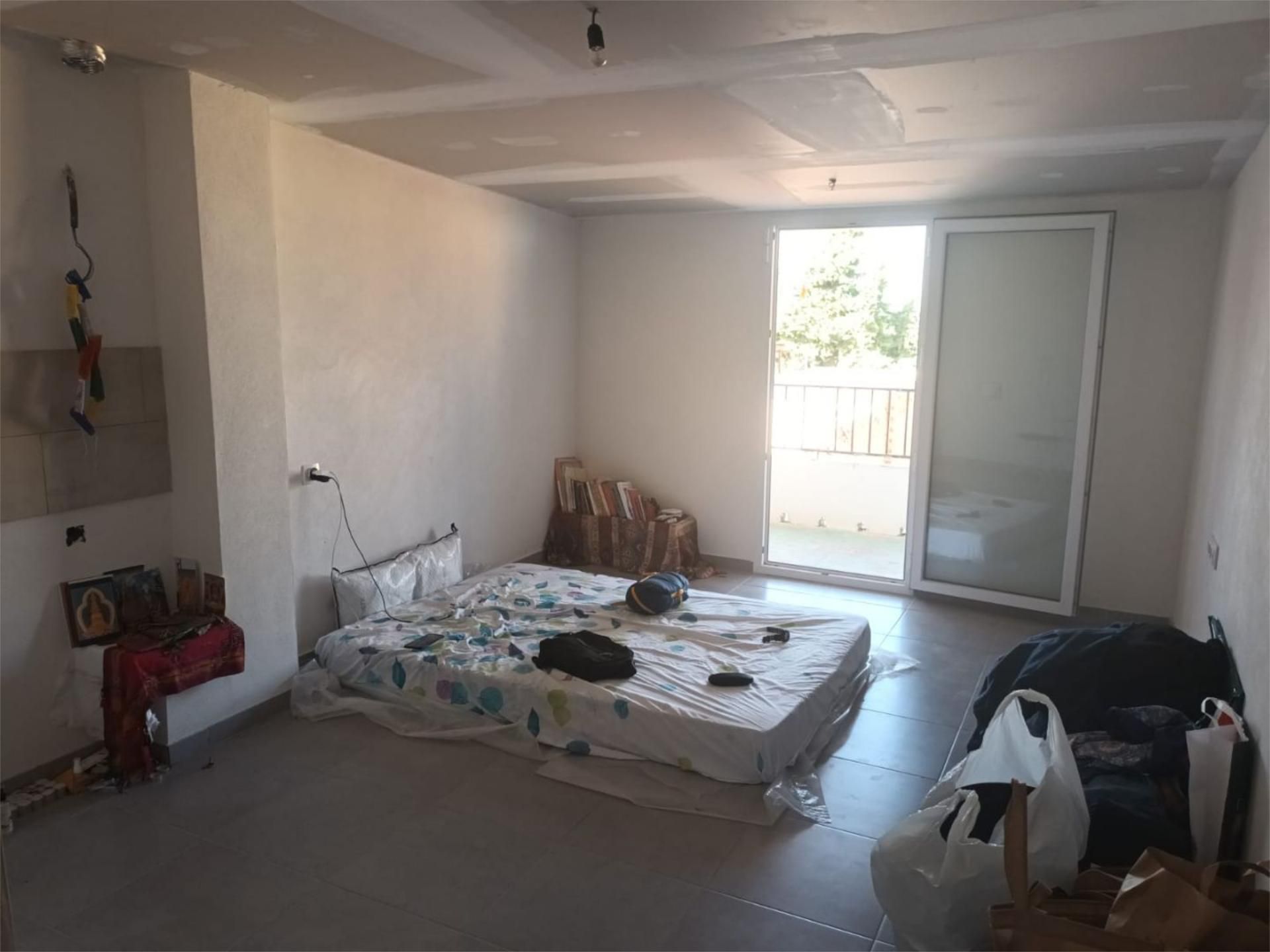 Casa adosada en  Placeta de la Cruz de Piedra 4