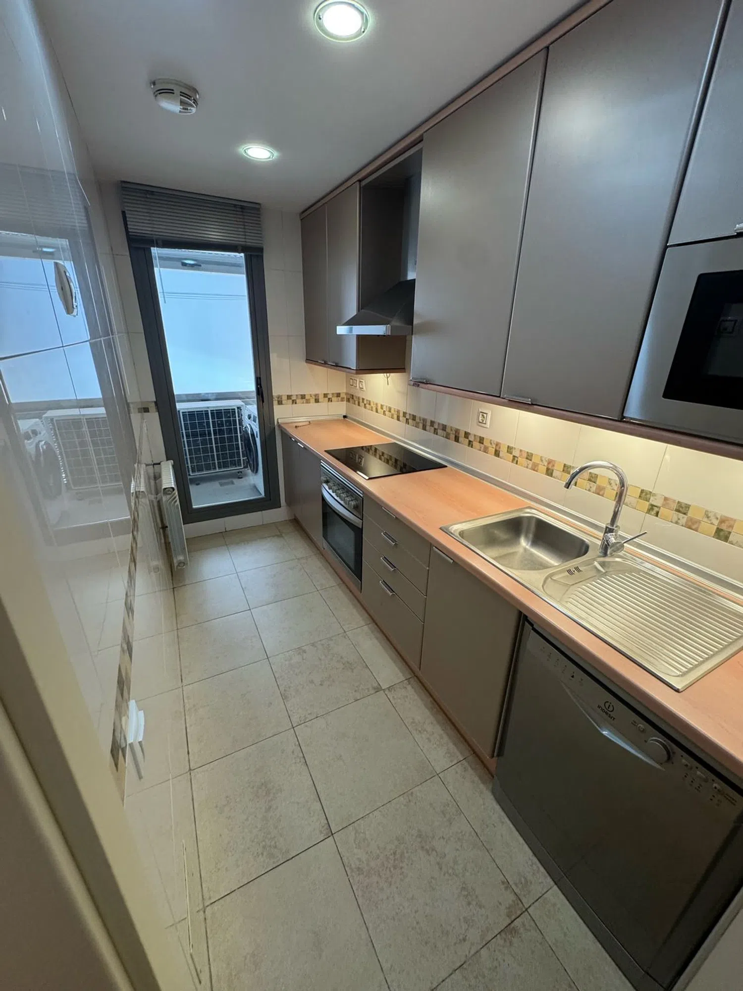 Piso en calle de Rafael Bergamín, 5 - Foto 9