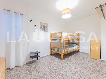 Piso en  Carrer de la Vall de Laguar - Foto 18