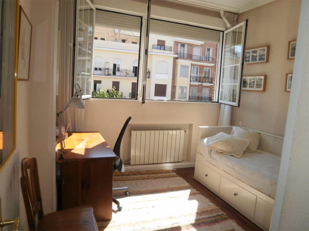 Piso en  Calle de Vicente Blasco Ibáñez 81 - Foto 9