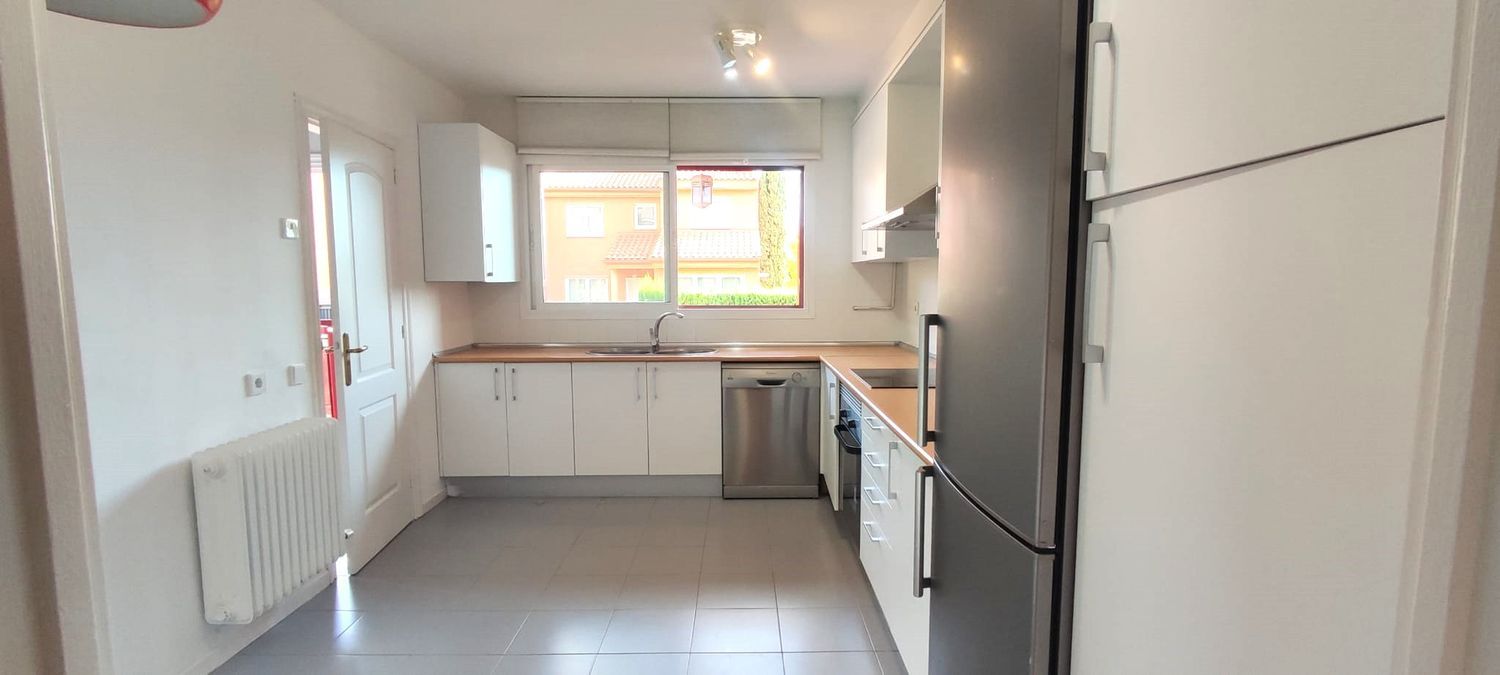 Chalet adosado en San Agustin de Guadalix - Foto 7