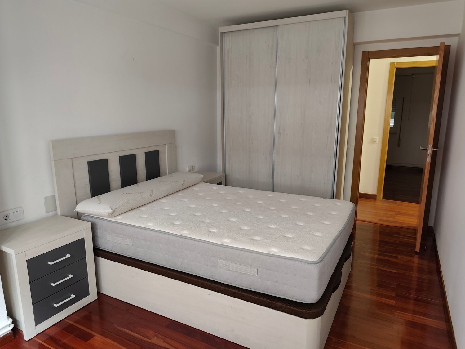 Piso en calle de San Pedro de Mezonzo, 40 - Foto 8