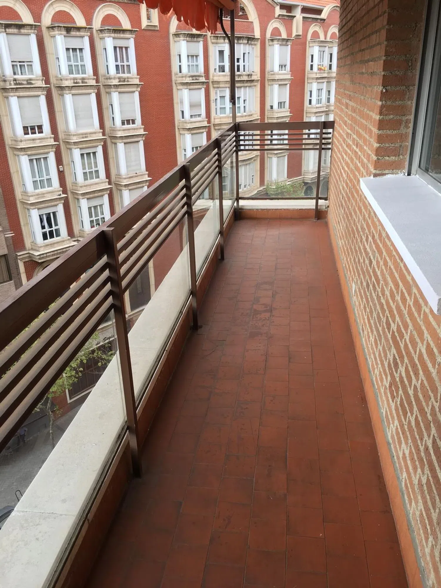 Piso en C/Infanta Mercedes, 96 - Foto 1