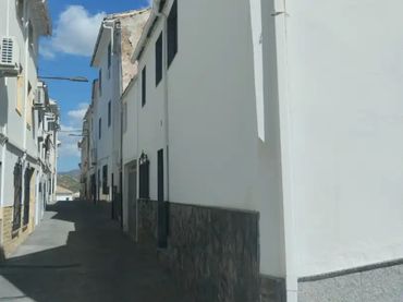 Casa adosada en  Calle Lope de Vega 1 - Foto 1