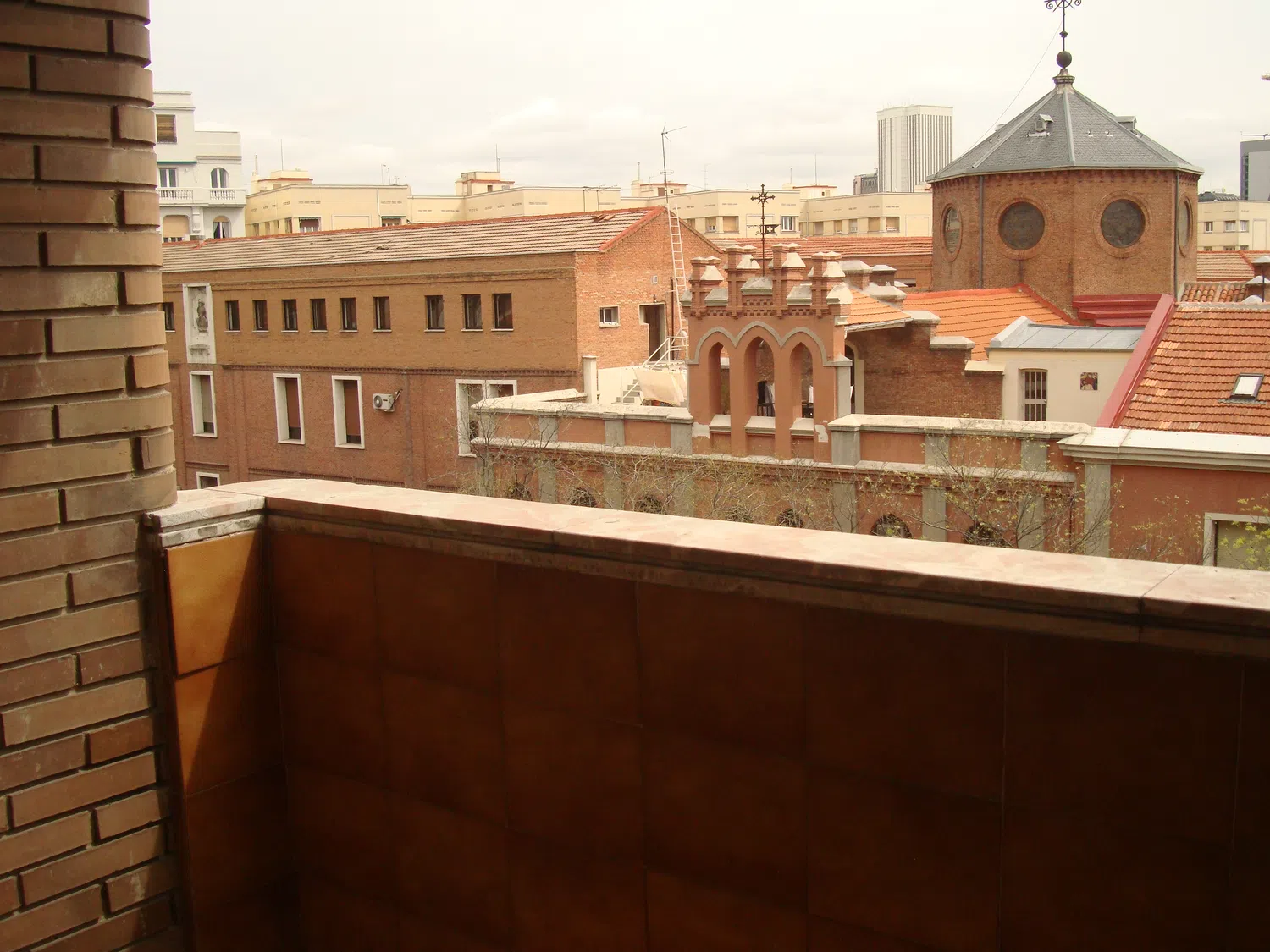 Piso en calle Santa Engracia, 141 - Foto 3