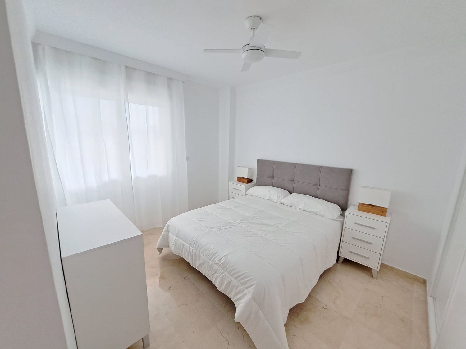 Piso en calle Tales de Mileto, 1 - Foto 12