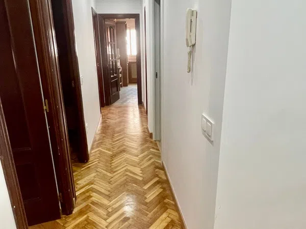Piso en calle Gütenberg, 19 -21