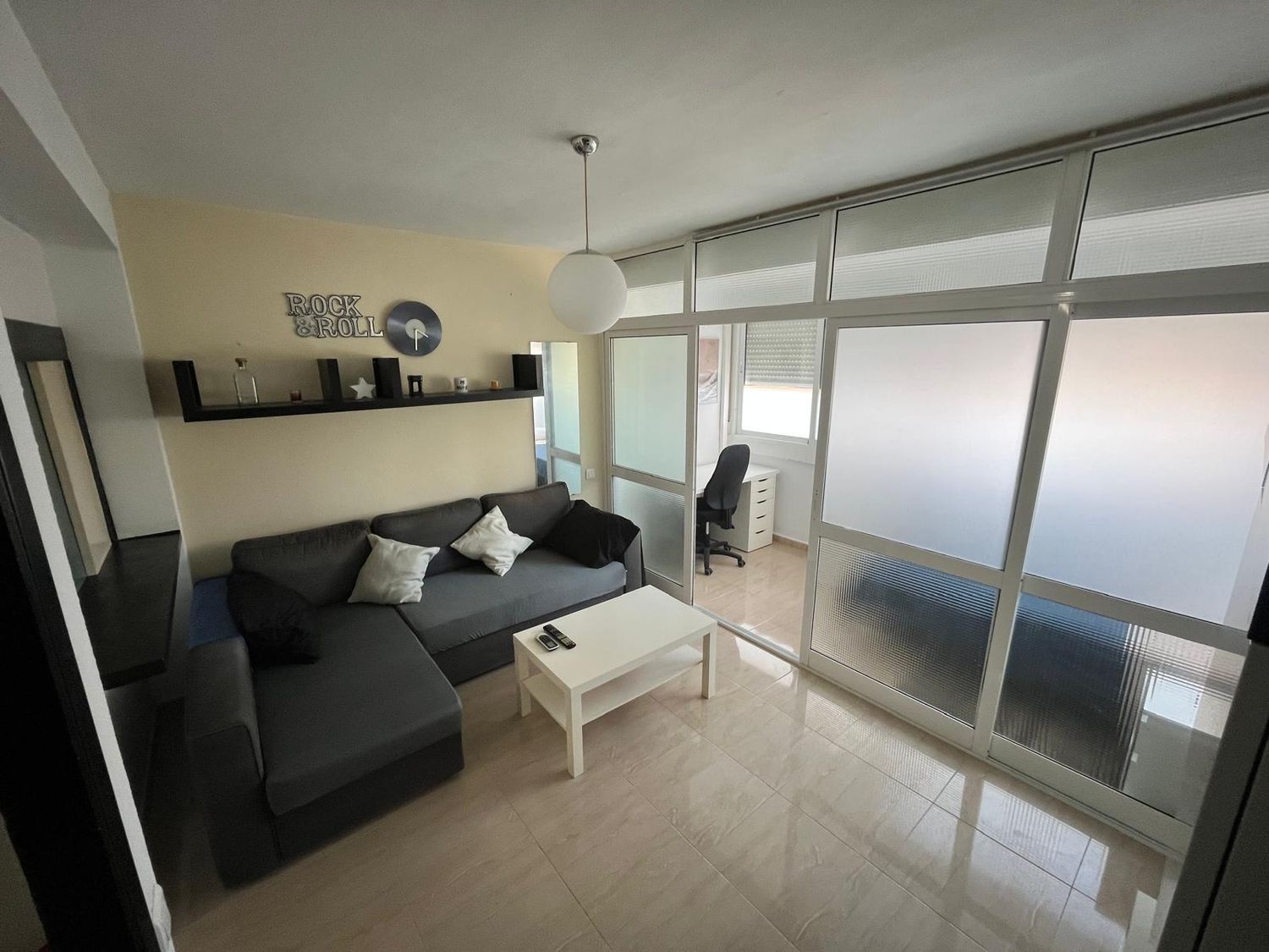 Estudio en Calle la colina, 166 - Foto 1