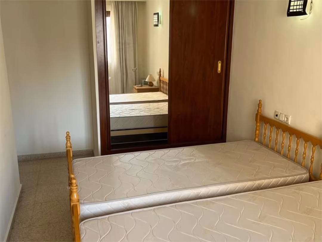 Piso en  Carrer de Ramon Muntaner 48 - Foto 10