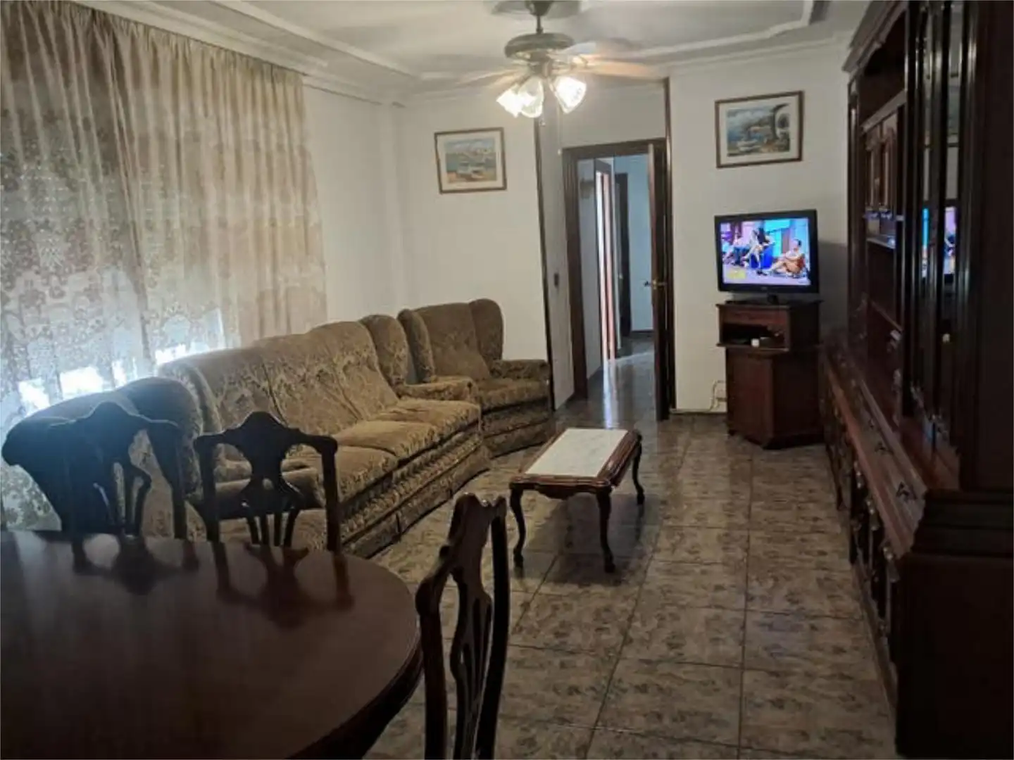 Piso en polideportivo - Foto 1