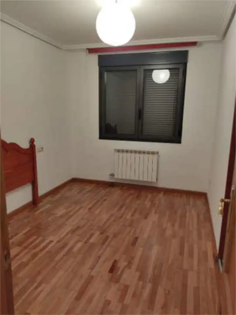Piso en Trobajo del Camino - Foto 6