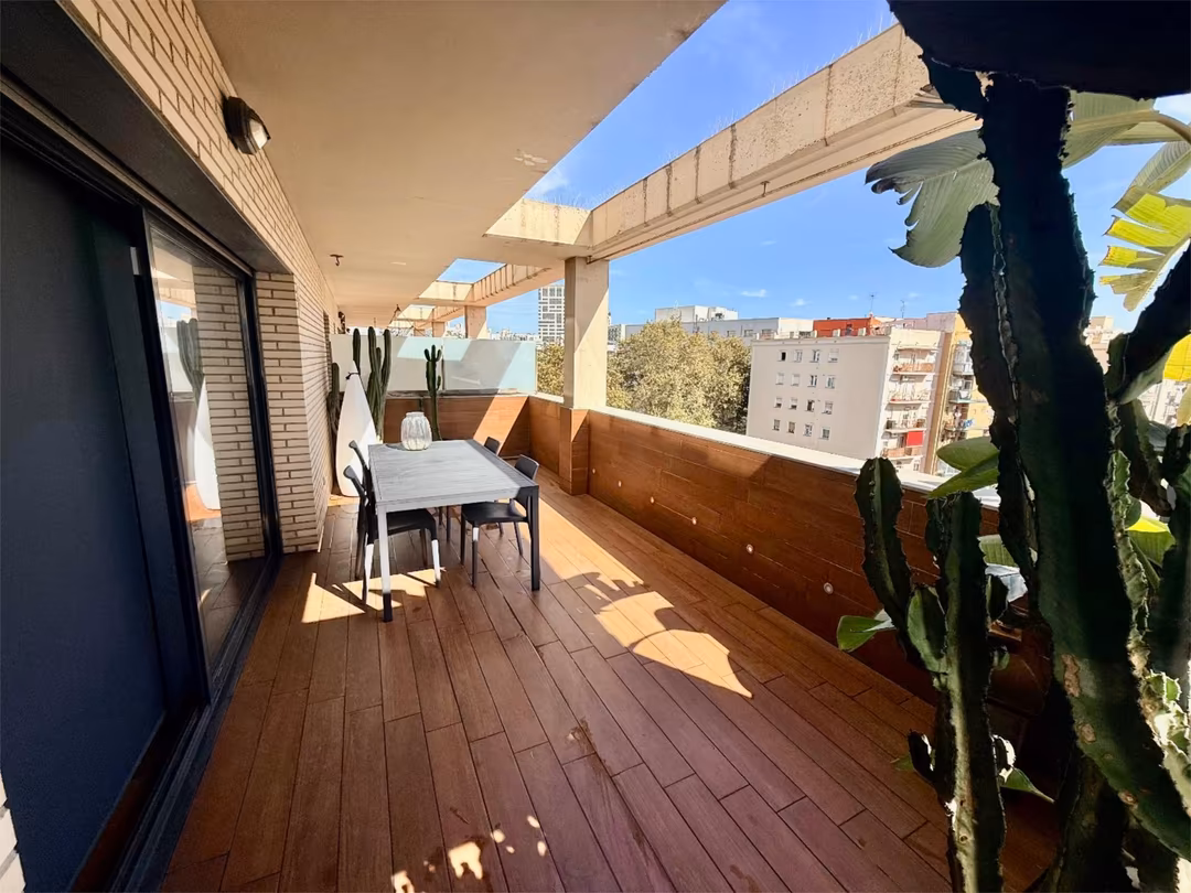 Piso en  Camí Antic de València 49 - Foto 17