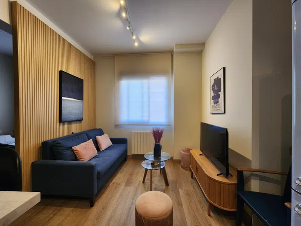 Estudio en calle de los Algodonales, 49